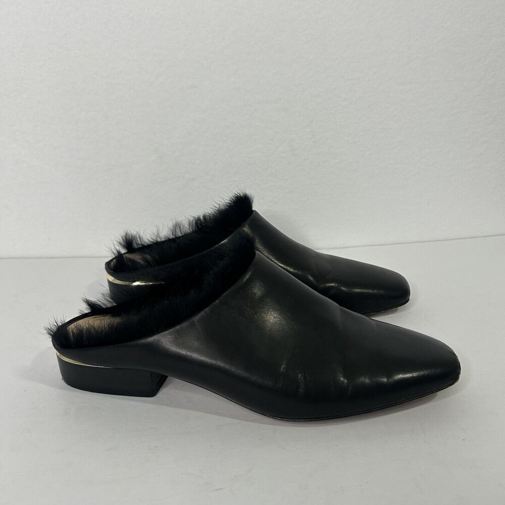 Pour La Victoire Women's Size 7.5 Black Leather Low Heel Fur Slip On Shoes